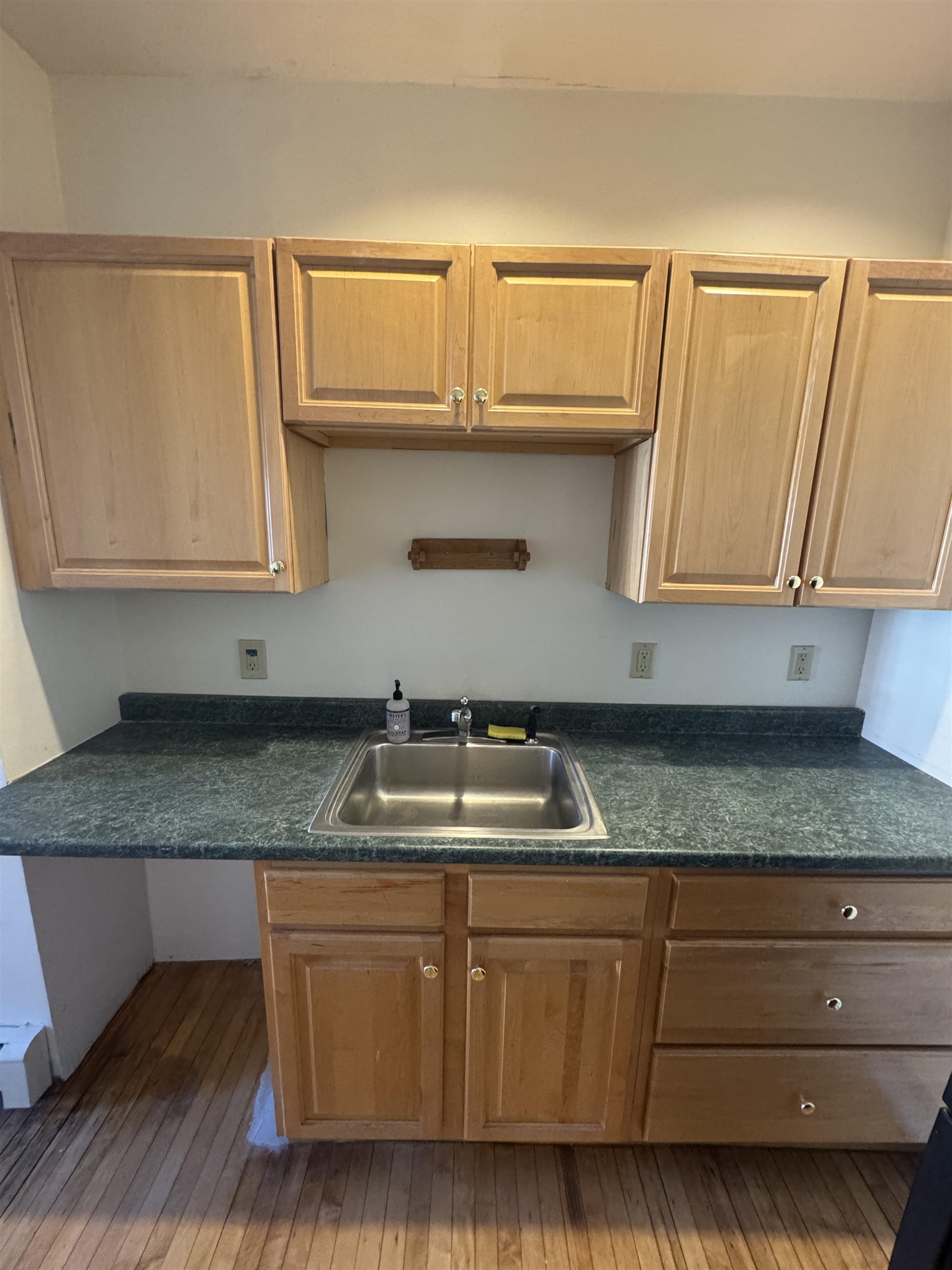 119 West Merrimack Street, Unit 1 Manchester, NH 03101 - Photo 9 of 16