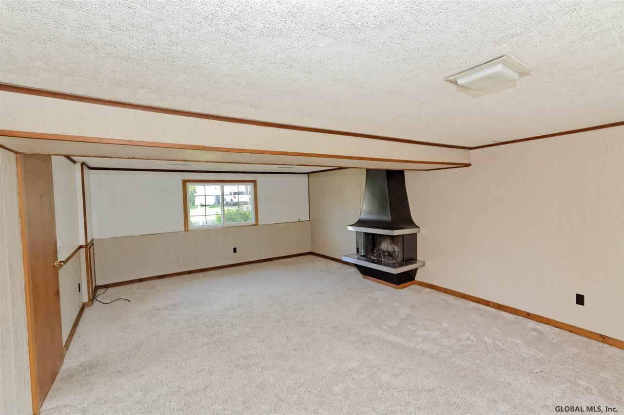 19 Delaware Avenue Rensselaer, NY 12144 - Photo 14 of 25 Photo 14