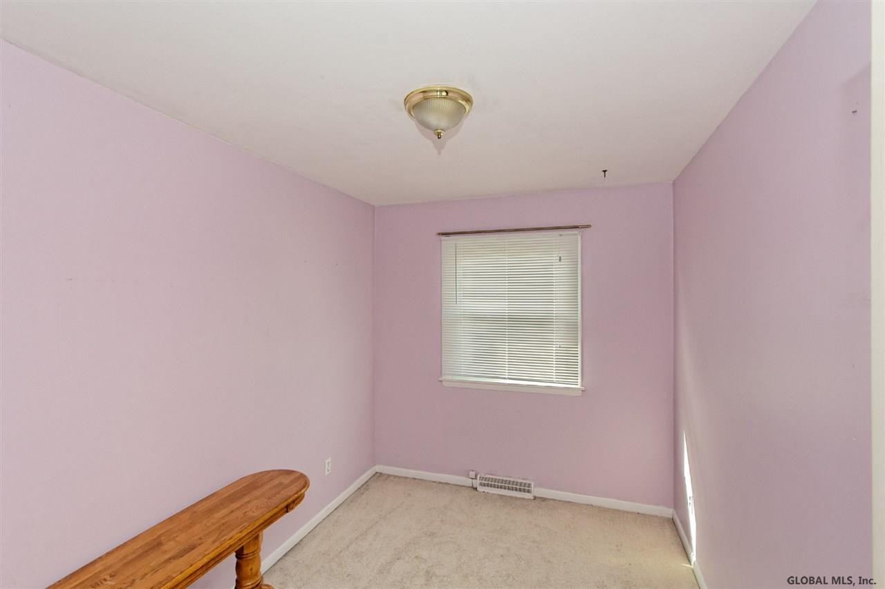 19 Delaware Avenue Rensselaer, NY 12144 - Photo 15 of 25 Photo 15