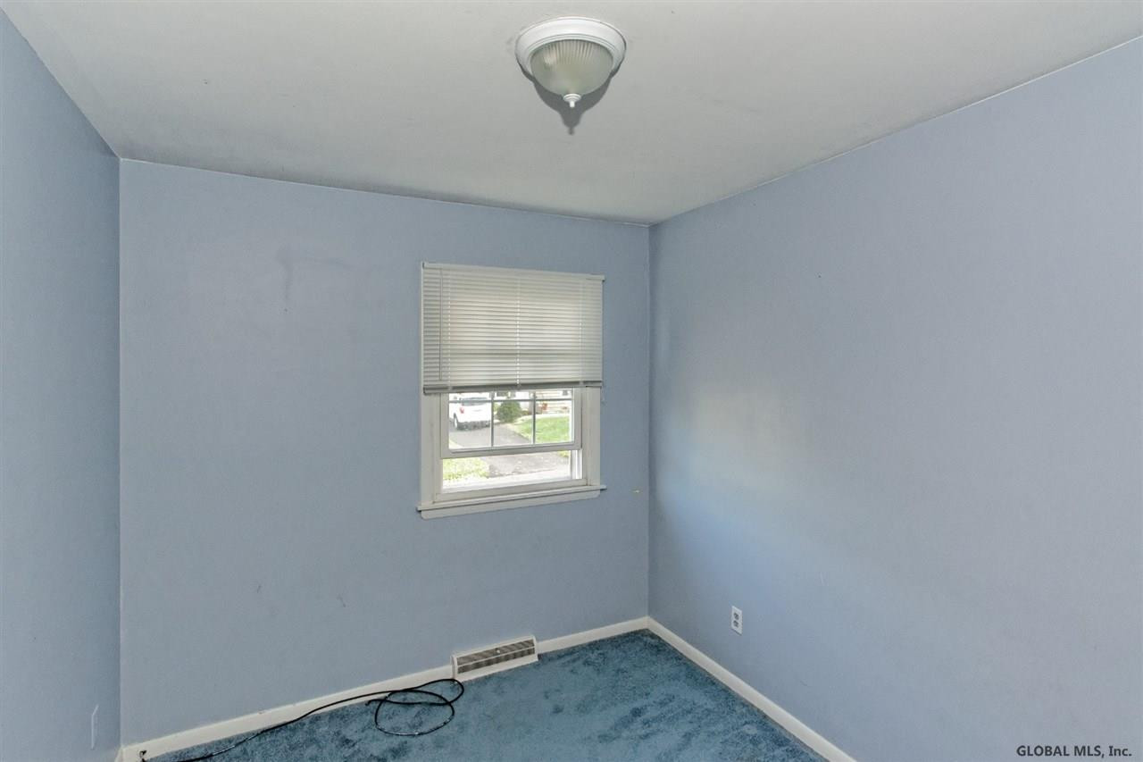 19 Delaware Avenue Rensselaer, NY 12144 - Photo 18 of 25 Photo 18