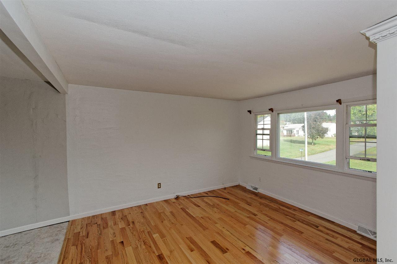 19 Delaware Avenue Rensselaer, NY 12144 - Photo 3 of 25 Photo 3