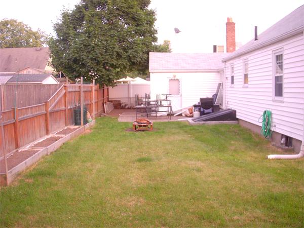 20 Thorpe Road Lynn, MA 01905 - Photo 14 of 17 Gallery Image 14