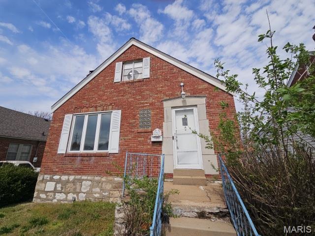 8917 Lucerne Court St. Louis, MO 63136 - Photo 1 of 11