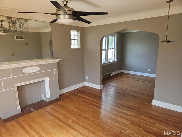 8917 Lucerne Court St. Louis, MO 63136 - Photo 2 of 11