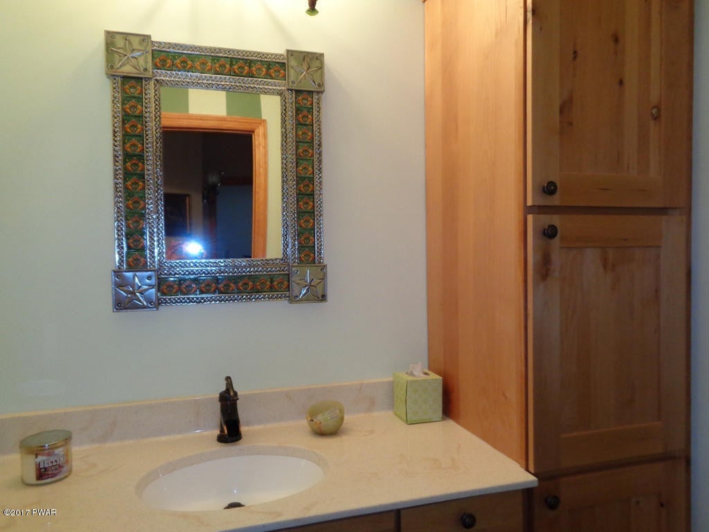 233 Springbrook Road Shohola, PA 18458 - Photo 48 of 54 45 Bathroom 2b