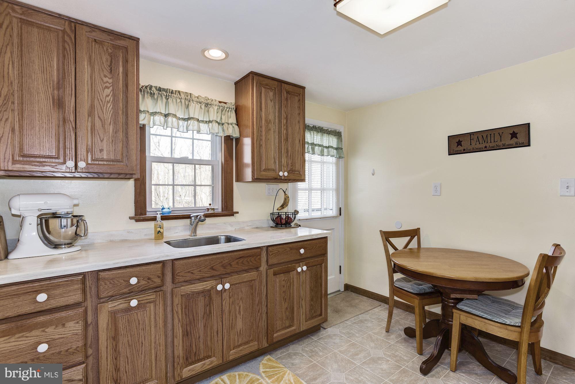 6 Old Red Lion Road Southampton, NJ 08088 - Photo 12 of 26 Kitchen