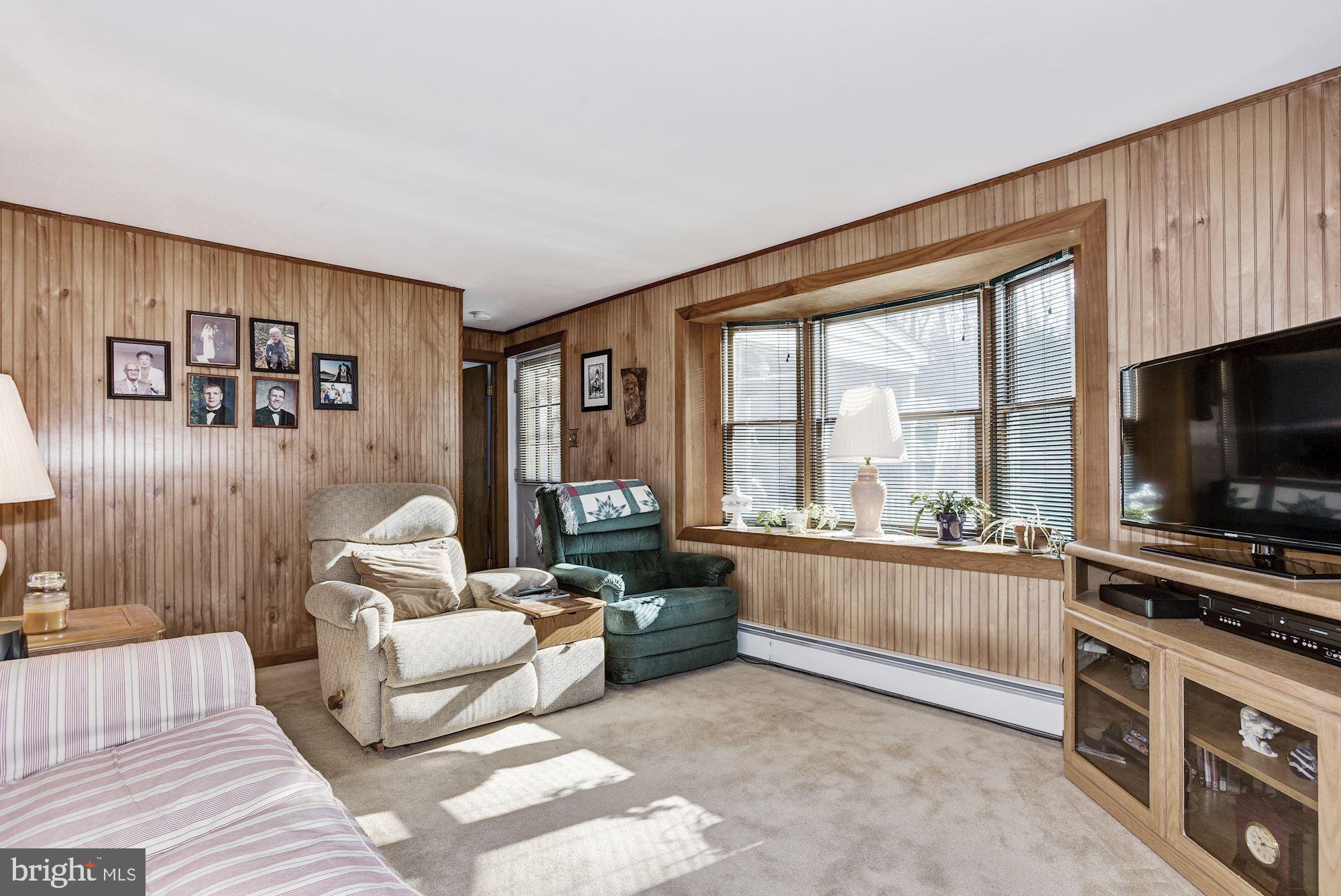 6 Old Red Lion Road Southampton, NJ 08088 - Photo 6 of 26 Living Room