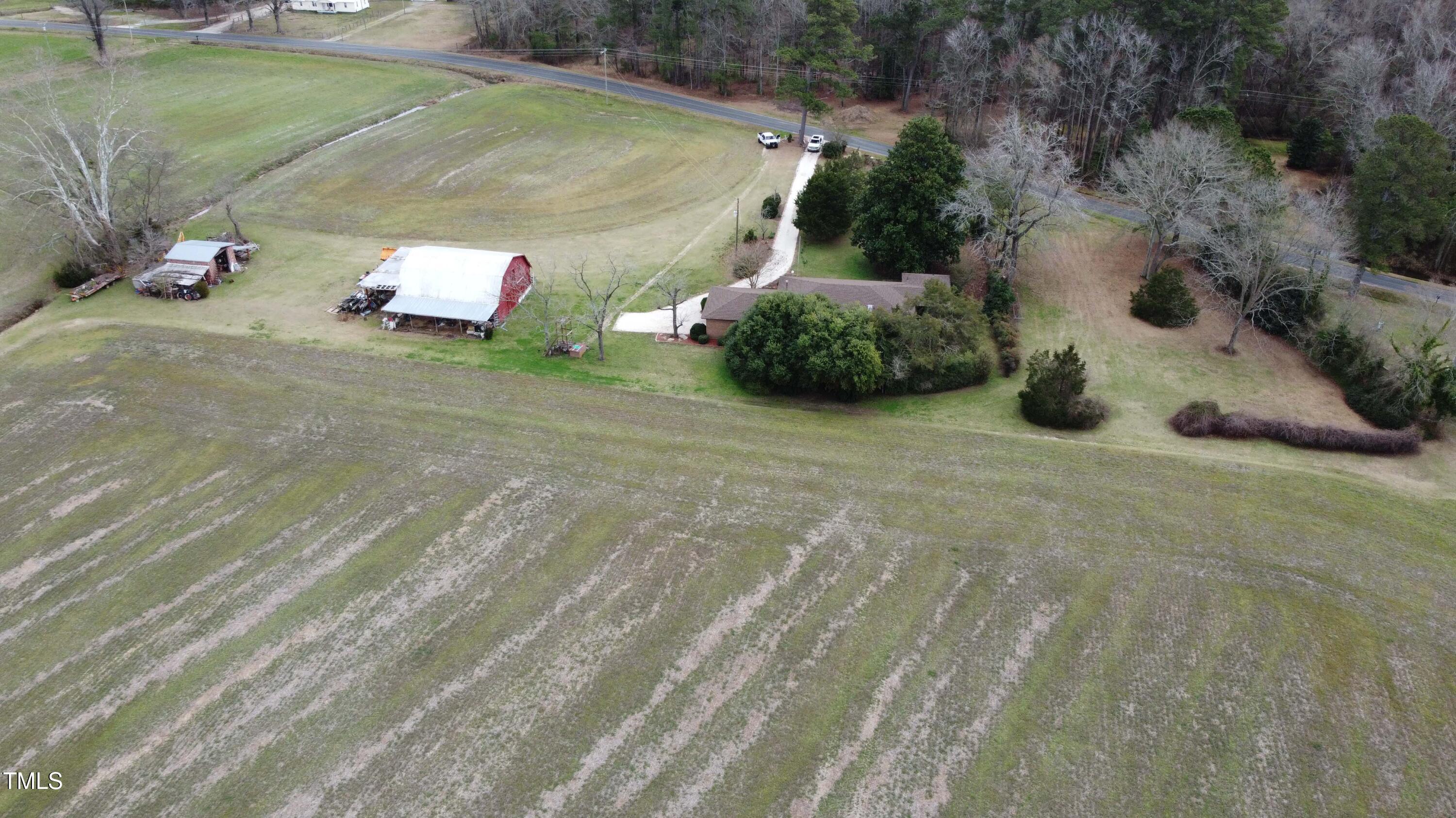 8529 Julian Road Dunn, NC 28334 - Photo 43 of 81 IURF0704