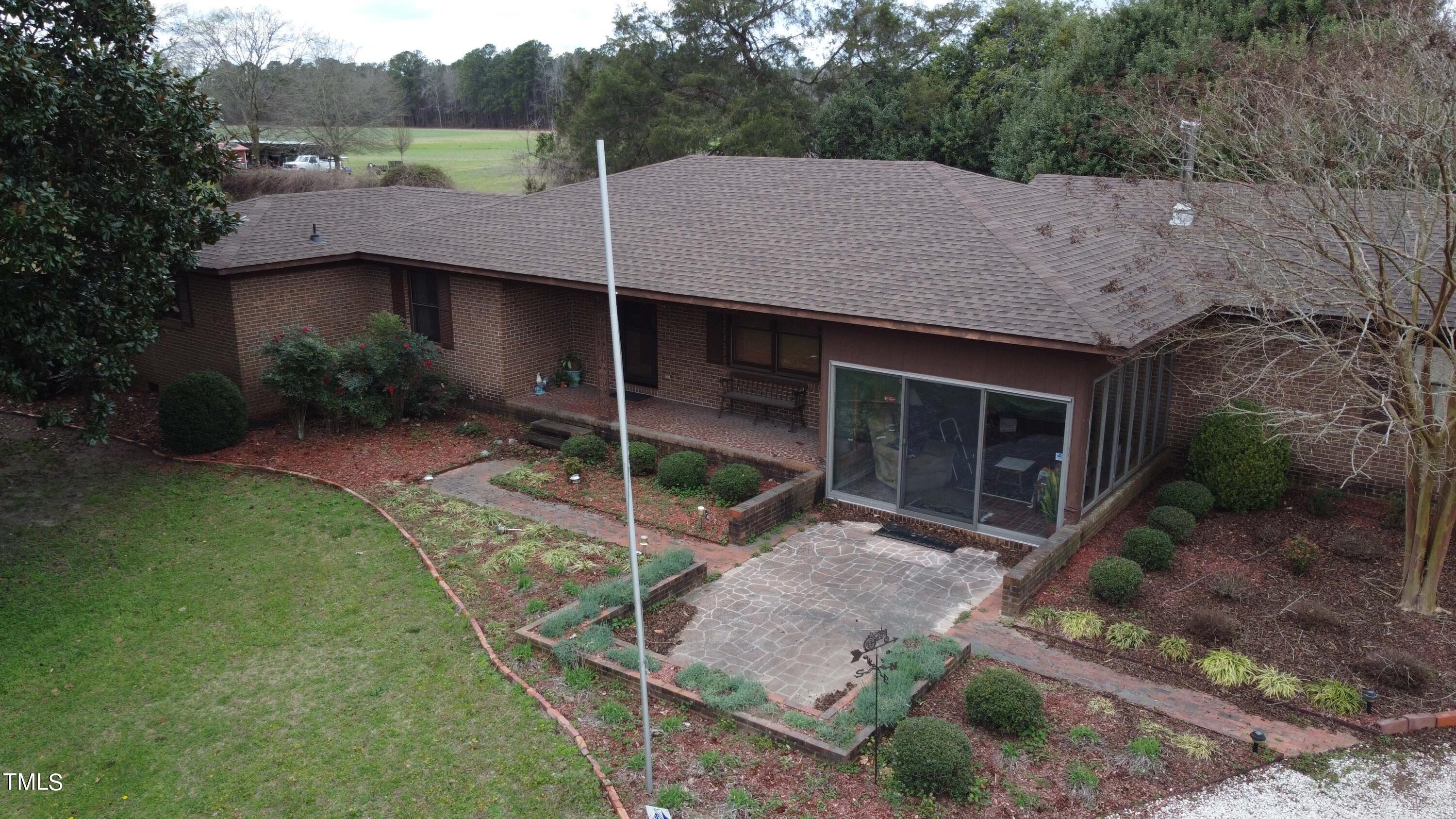 8529 Julian Road Dunn, NC 28334 - Photo 57 of 81 WQUF3425