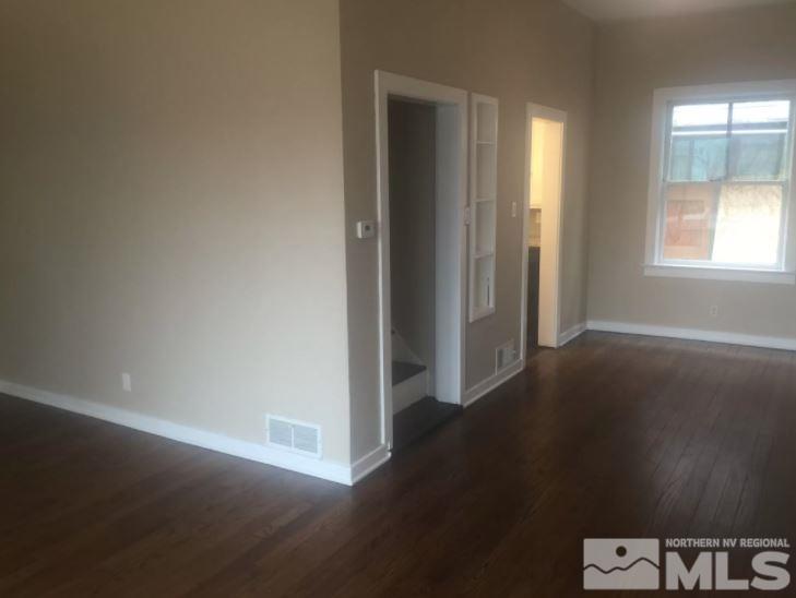 809 Wheeler Avenue Reno, NV 89502 - Photo 8 of 28 Photo 8
