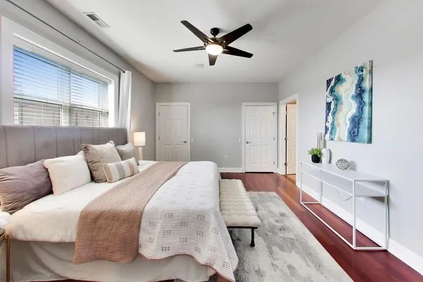 $675,000 | 2222 West Belmont Avenue, Unit 501, Chicago, IL 60618
