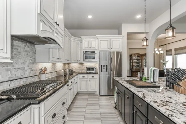 $3,995 | 6110 Meadow Bluff Court, Richmond, TX 77407