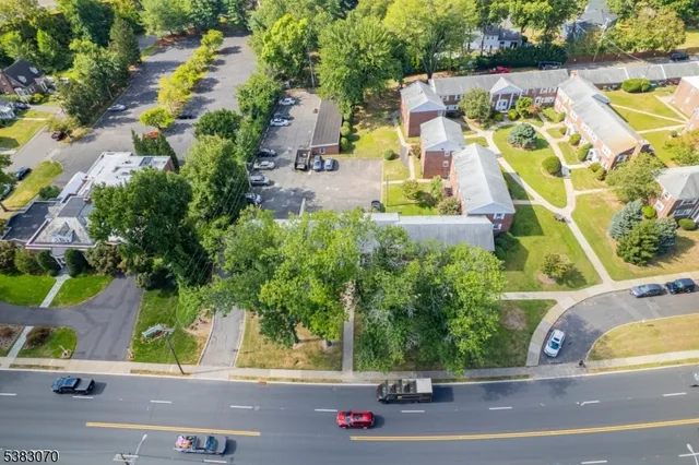 $1,950 | 445 Morris Avenue, Unit 4A, Springfield, NJ 07081