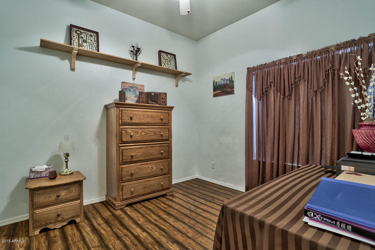 4425 East Weaver Road Phoenix, AZ 85050 - Photo 25 of 34 1-25