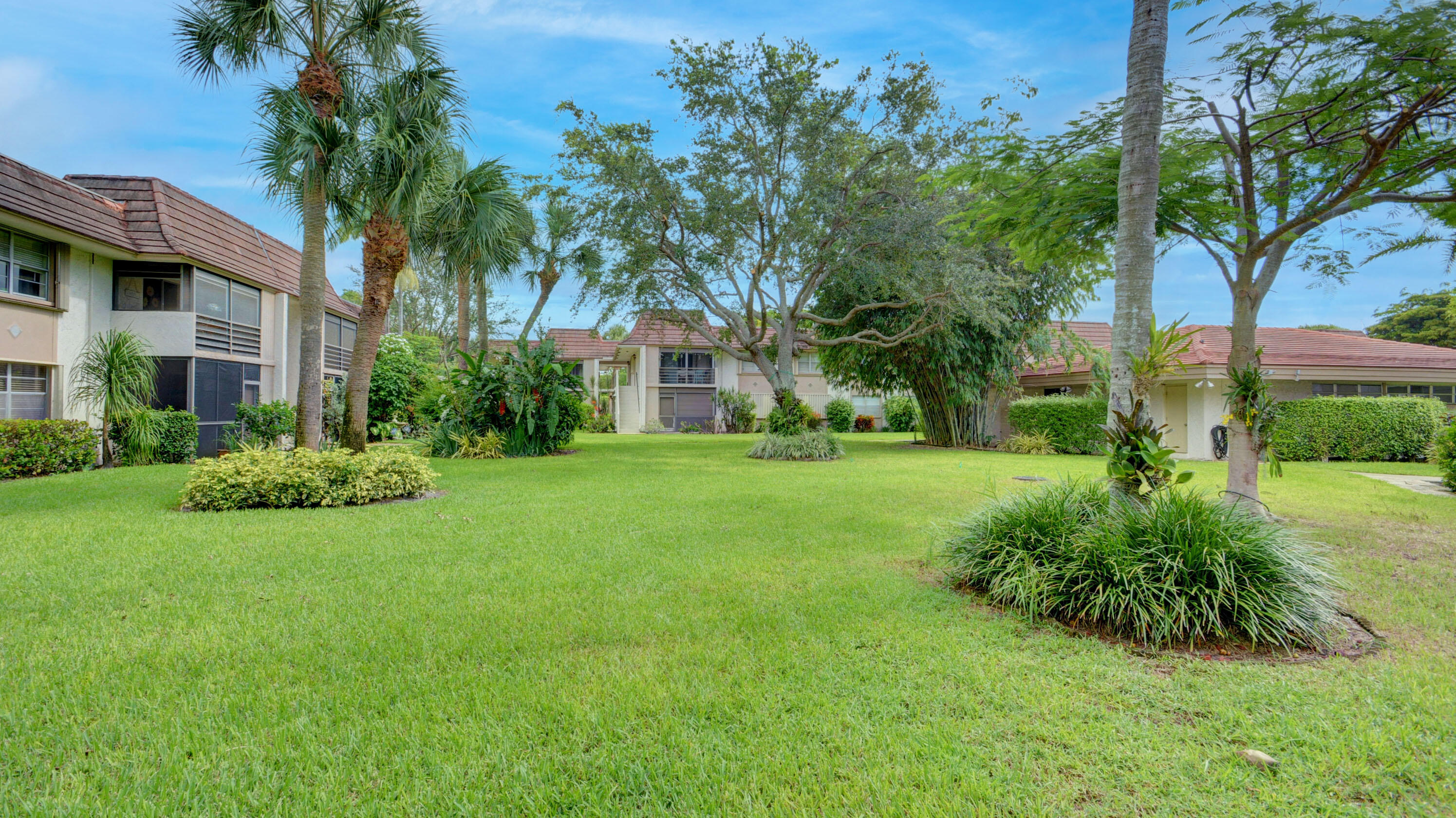 1024 Northwest 13th Street, Unit 251B Boca Raton, FL 33486 - Photo 4 of 34 07_apartment (7)