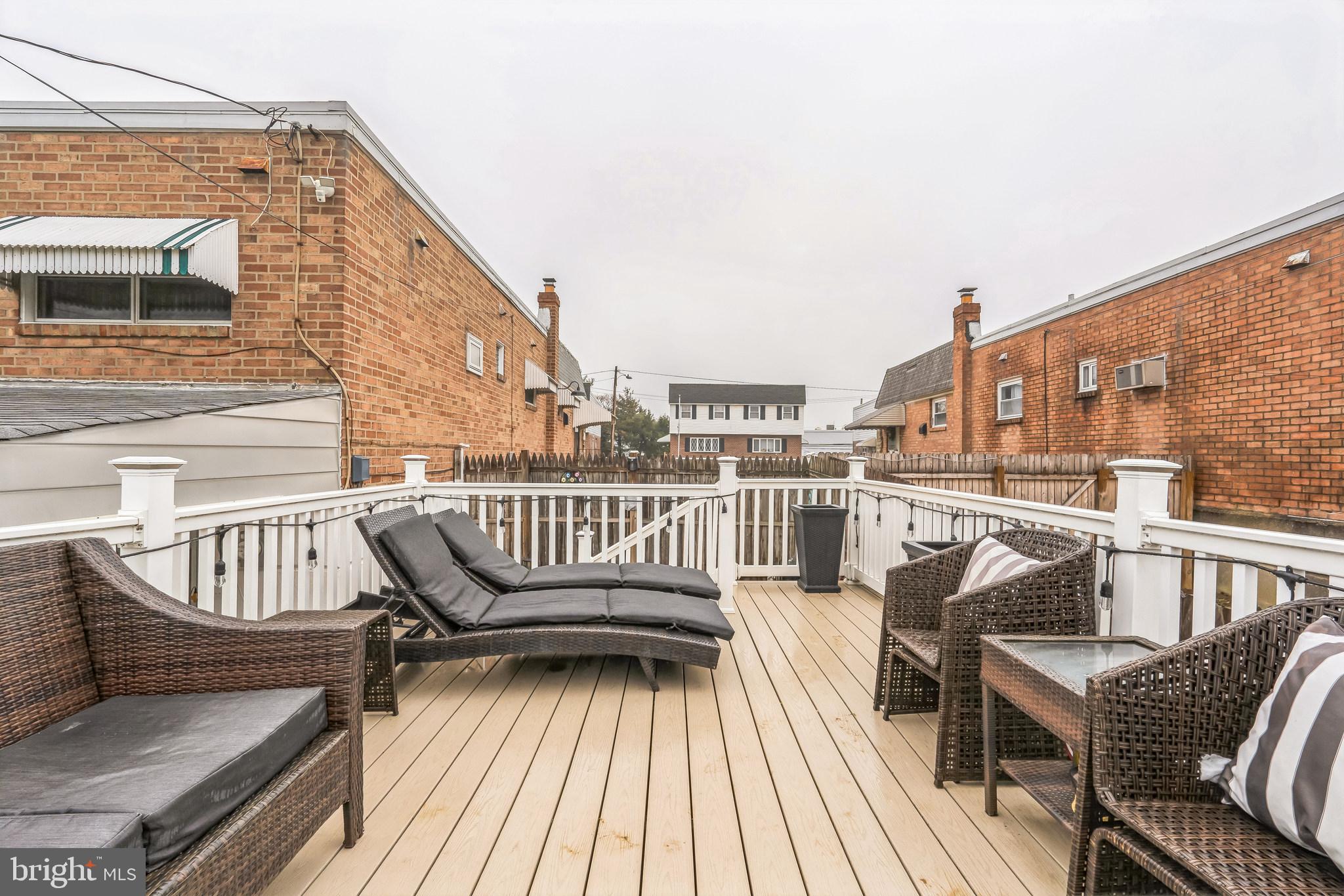 9976 Sandy Road Philadelphia, PA 19115 - Photo 30 of 30 Deck