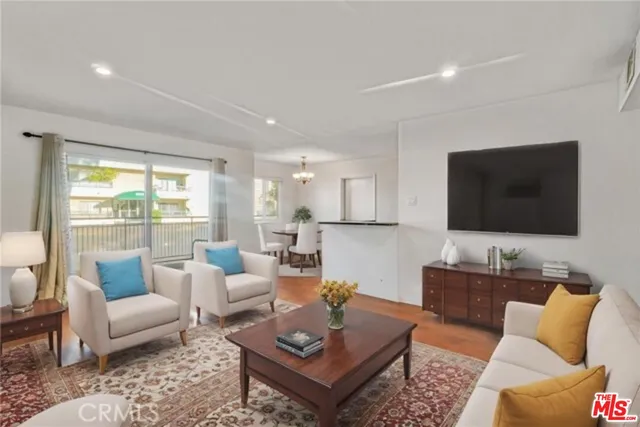 $3,750 | 5003 Tilden Avenue, Unit 109, Sherman Oaks, CA 91423