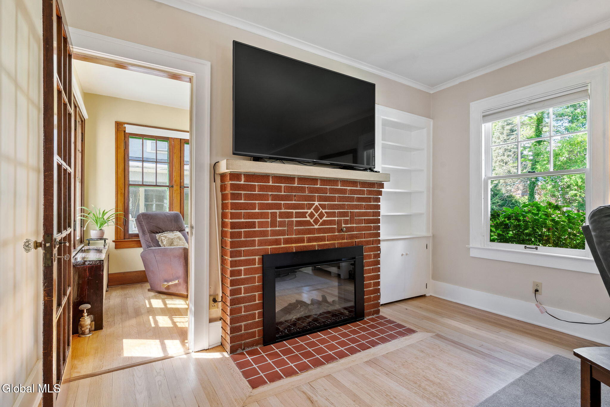 8 Irving Road Scotia, NY 12302 - Photo 6 of 61 10-web-or-mls-8-irving-rd