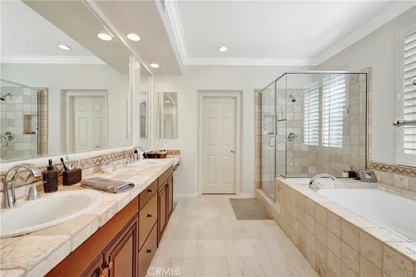 $2,195,000 | 6 Vinewood Lane, Ladera Ranch, CA 92694
