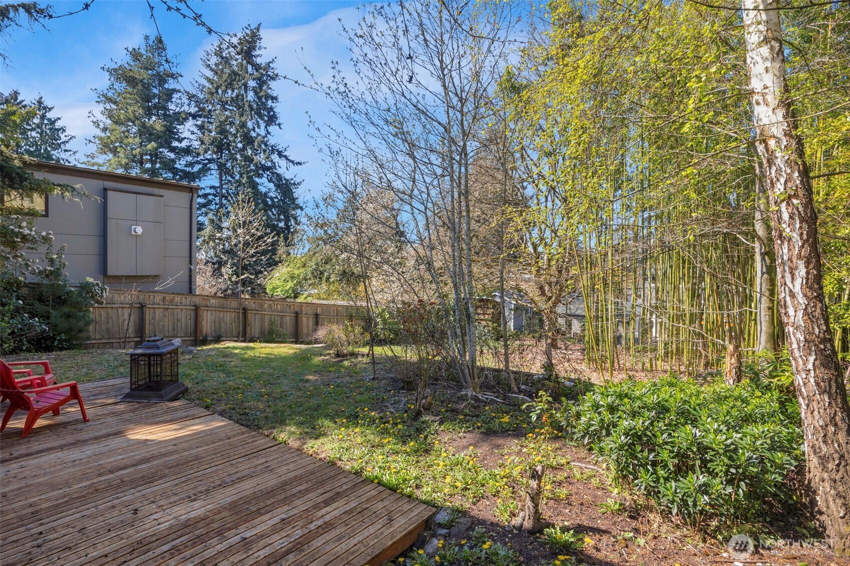 6825 43rd Avenue Northeast Seattle, WA 98115 - Photo 35 of 39