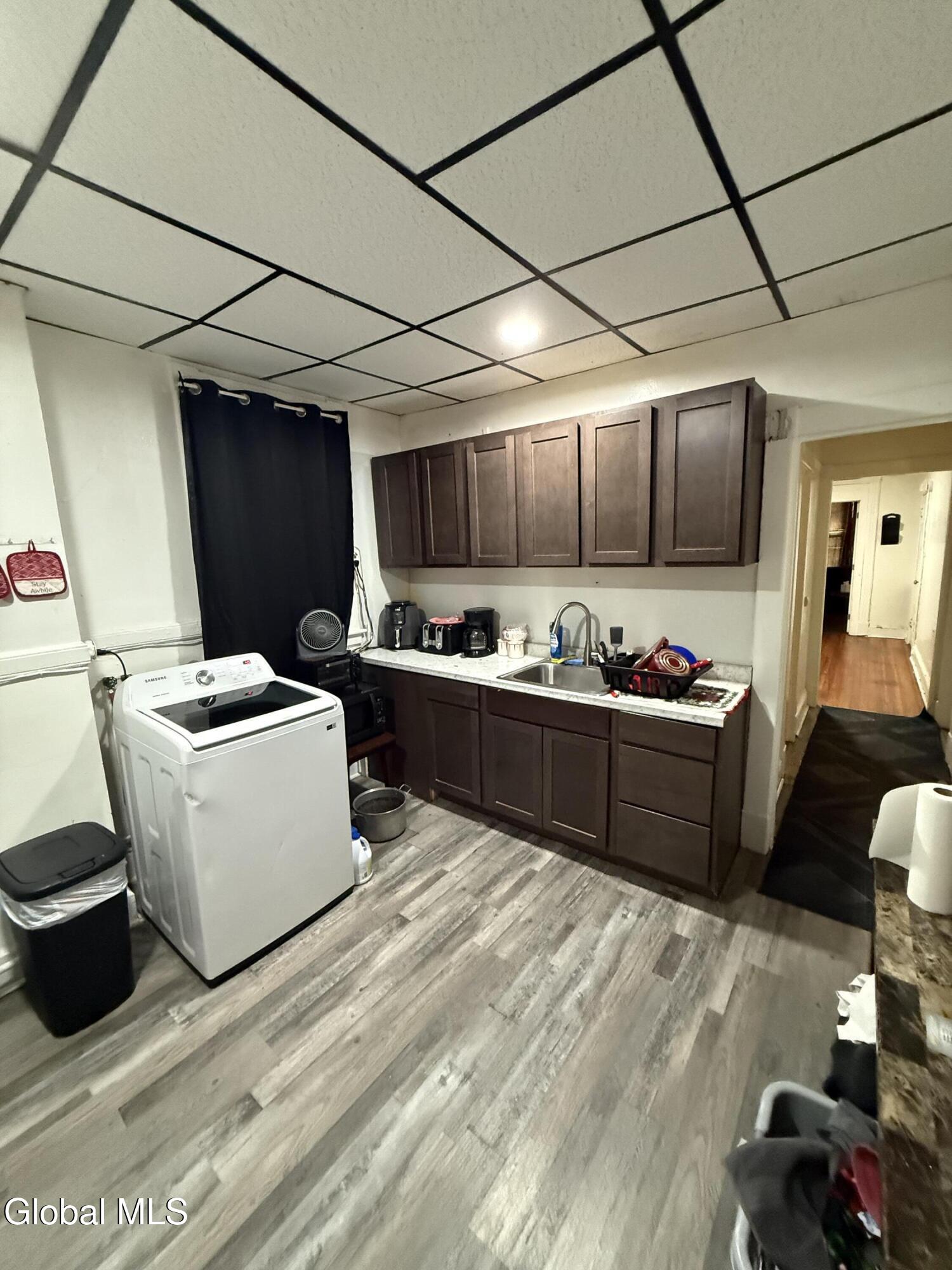 599 2nd Street Albany, NY 12206 - Photo 4 of 10 IMG_8852