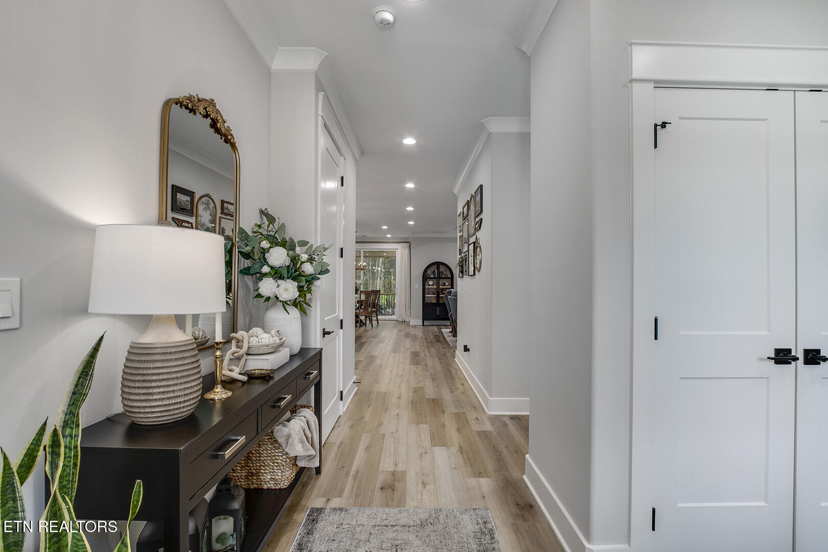 110 Gado Way Loudon, TN 37774 - Photo 5 of 53 05_GadoWay_110_EntryView