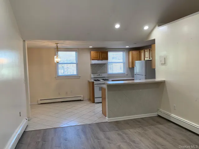 $2,900 | 51 Schneider Avenue, Unit 2A, Highland Falls, NY 10928