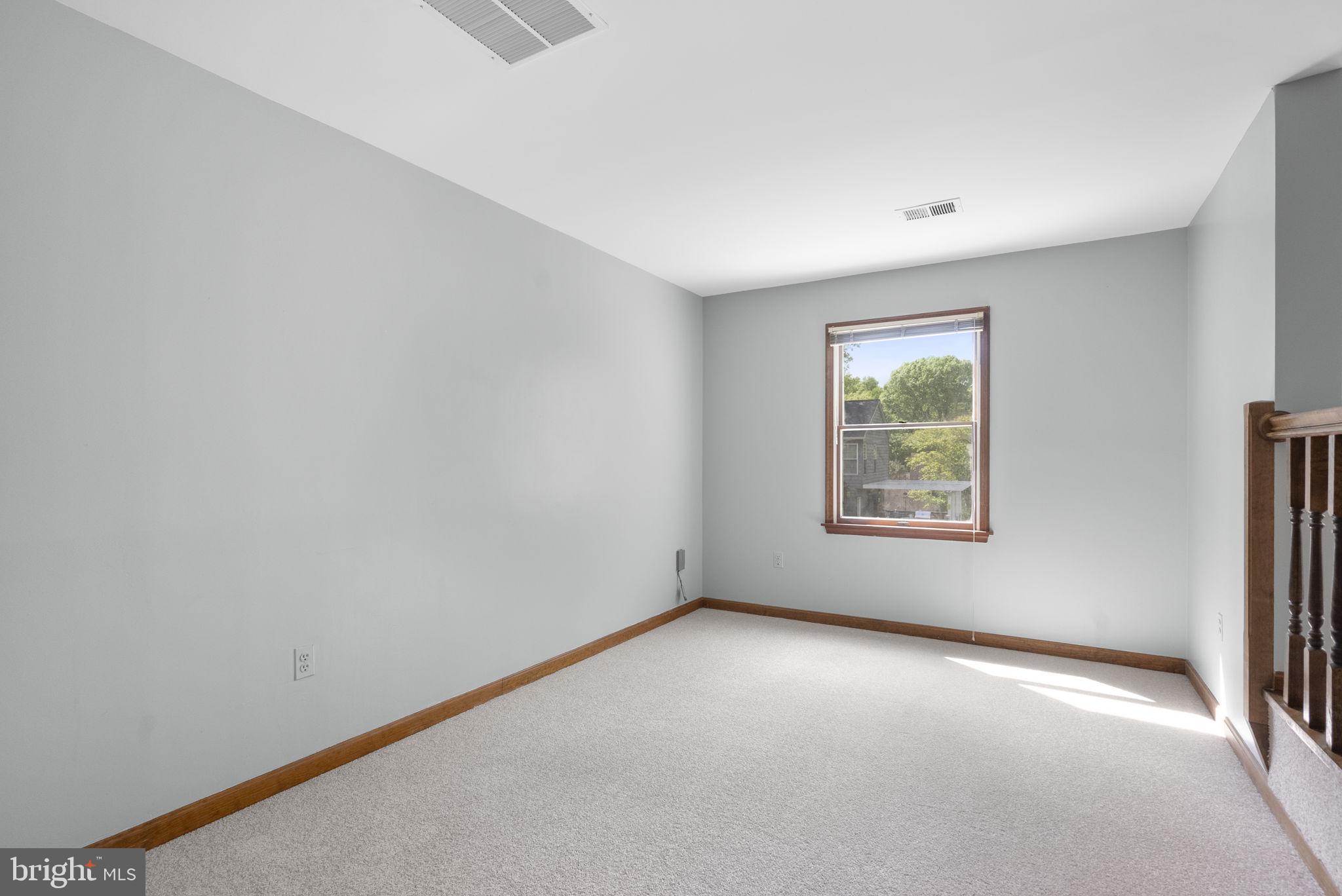 15220 Redgate Drive Silver Spring, MD 20905 - Photo 29 of 65
