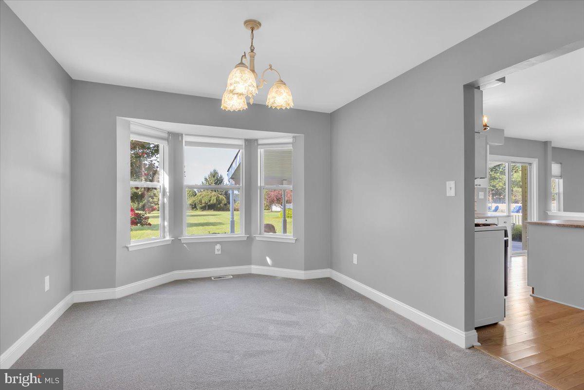 6 Redbud Drive Sicklerville, NJ 08081 - Photo 5 of 27 Formal Dining