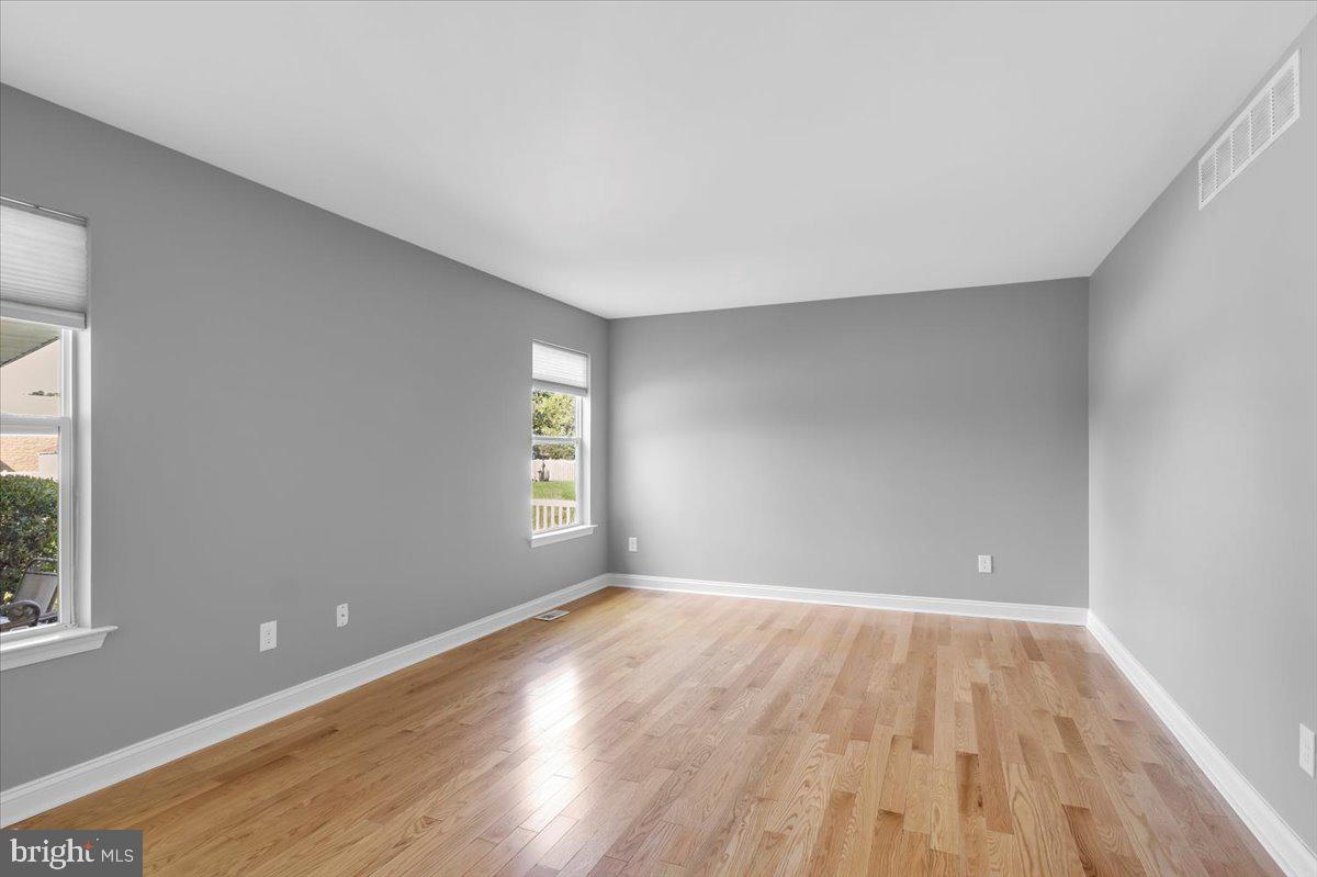 6 Redbud Drive Sicklerville, NJ 08081 - Photo 10 of 27 Family Room