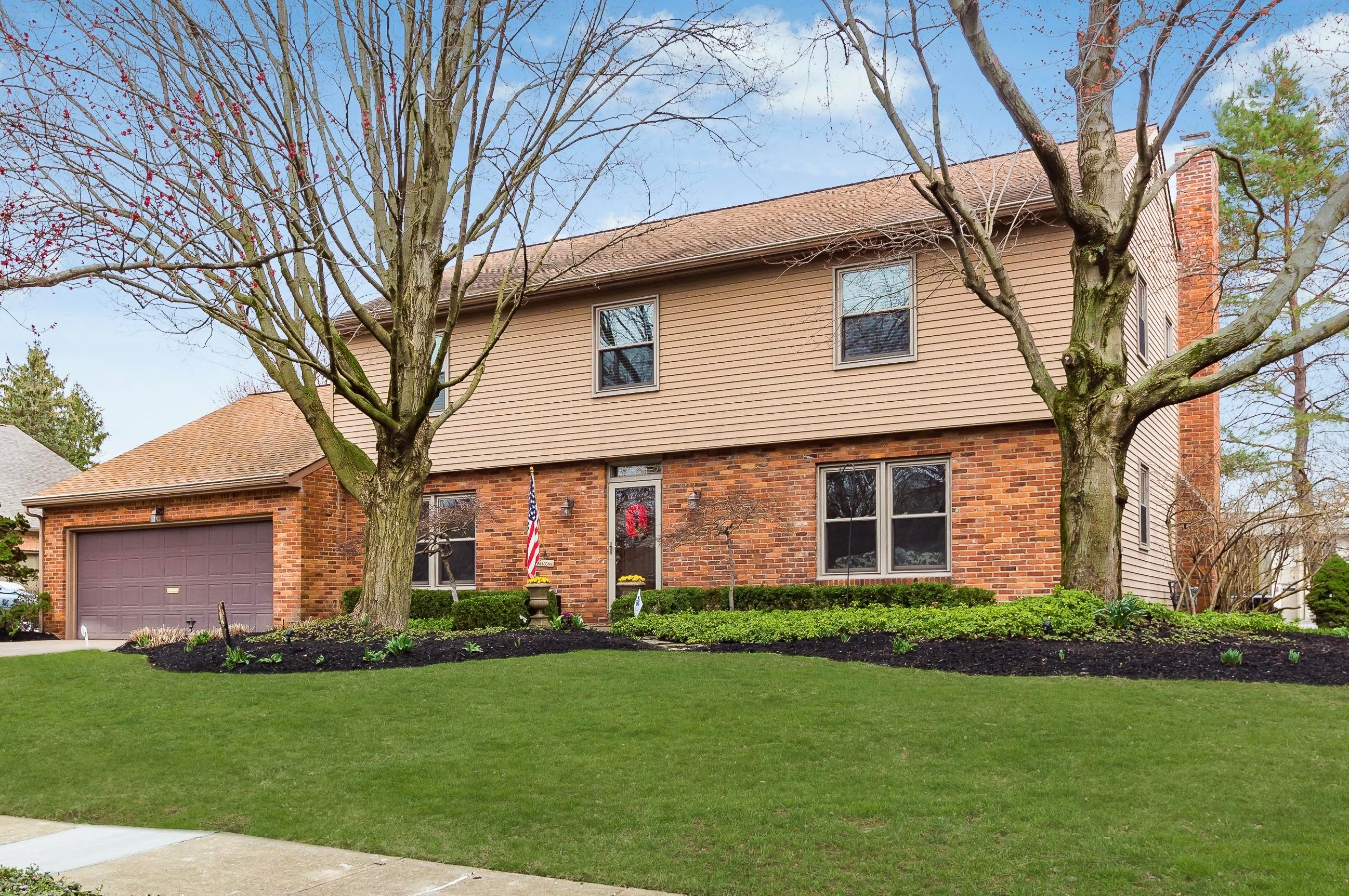 4088 Longhill Road Columbus, OH 43220 - Photo 2 of 50