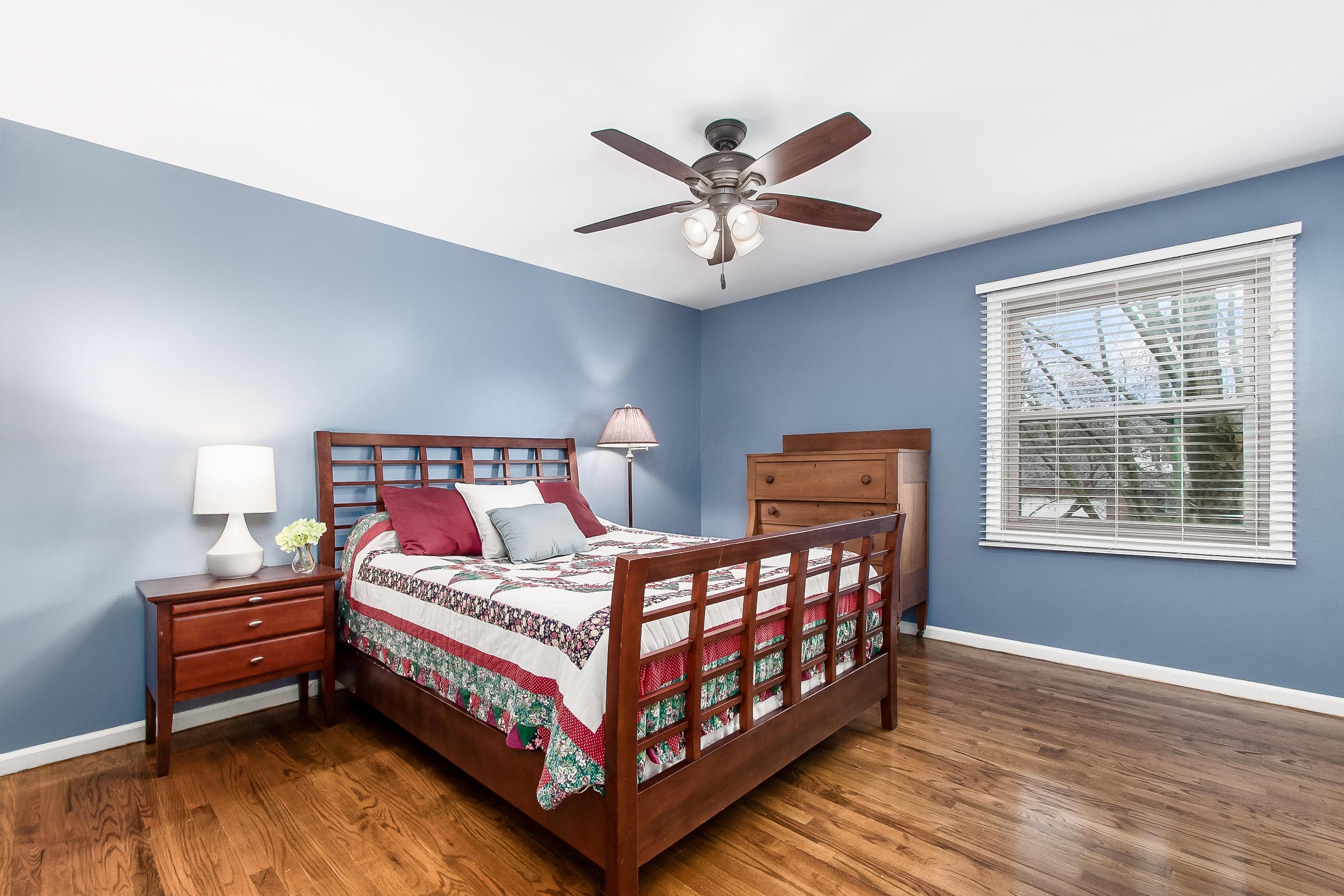 4088 Longhill Road Columbus, OH 43220 - Photo 32 of 50