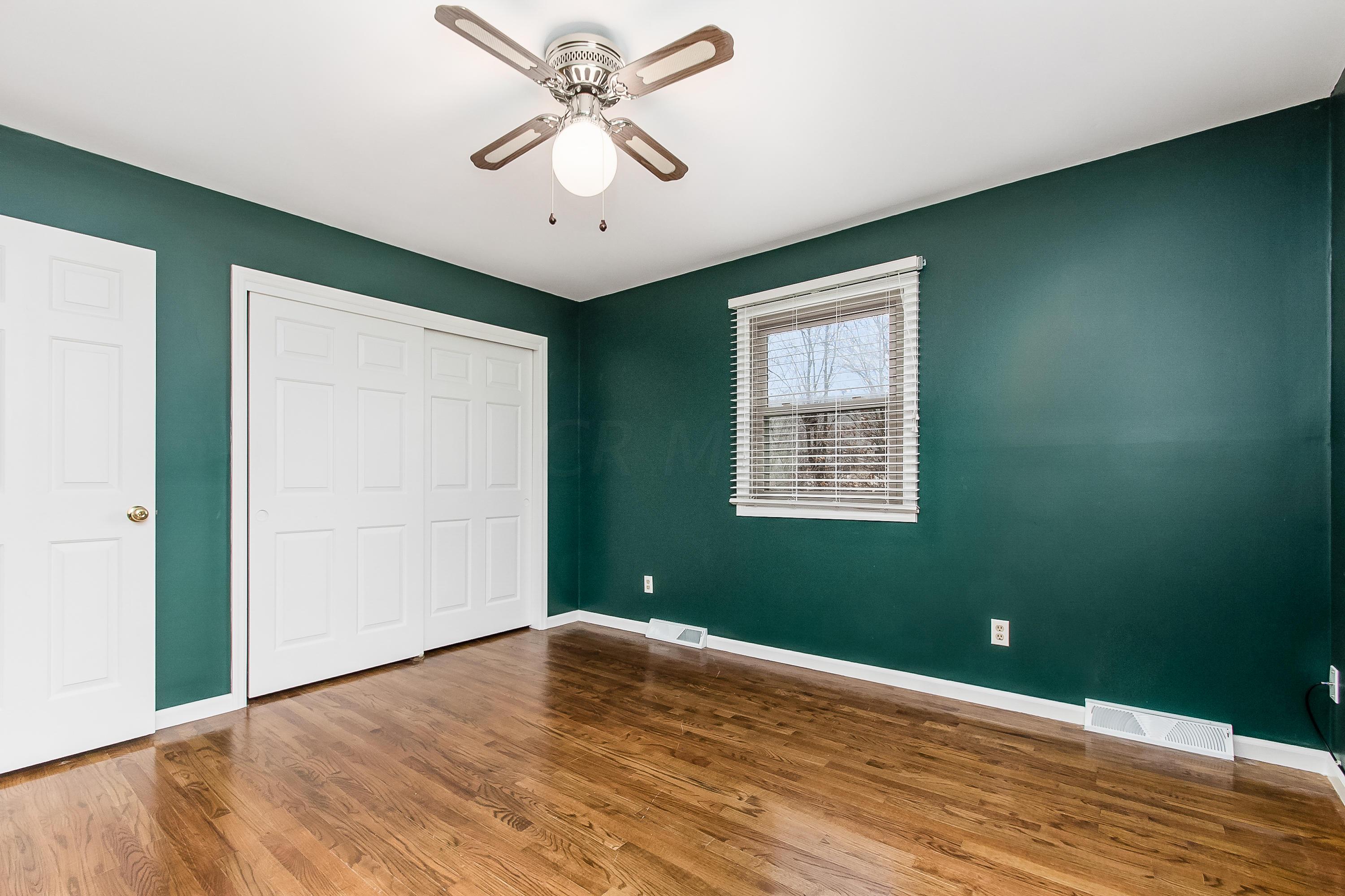 4088 Longhill Road Columbus, OH 43220 - Photo 36 of 50