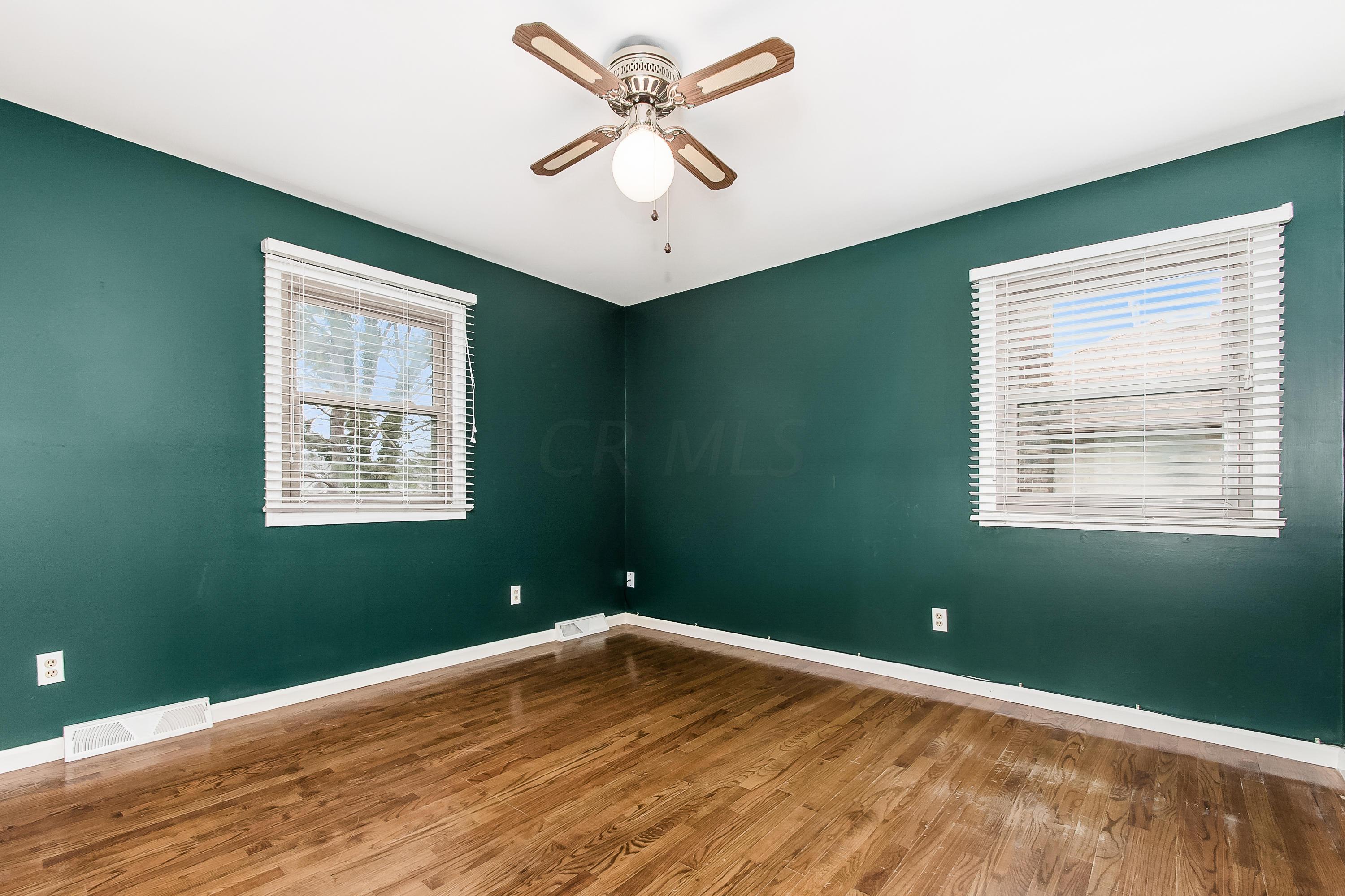 4088 Longhill Road Columbus, OH 43220 - Photo 37 of 50