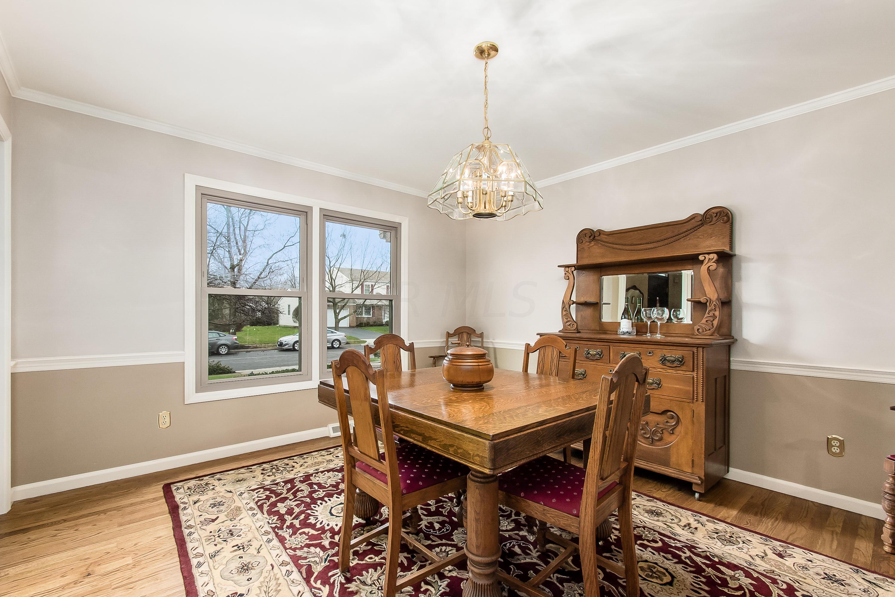 4088 Longhill Road Columbus, OH 43220 - Photo 8 of 50