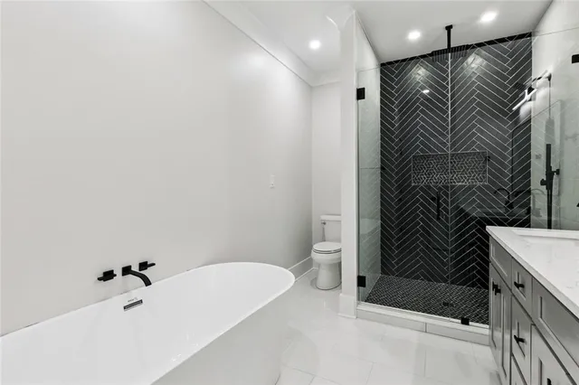 $775,000 | 10526 Phelps Street, River Ridge, LA 70123