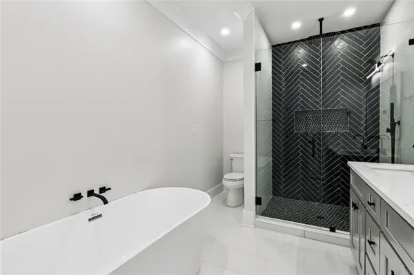 $750,000 | 10526 Phelps Street, River Ridge, LA 70123