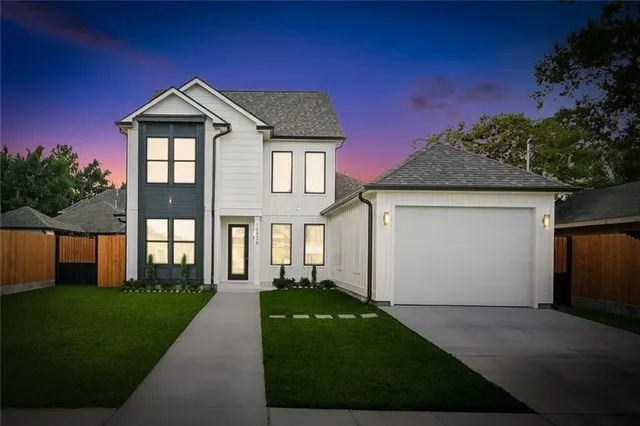 $775,000 | 10526 Phelps Street, River Ridge, LA 70123