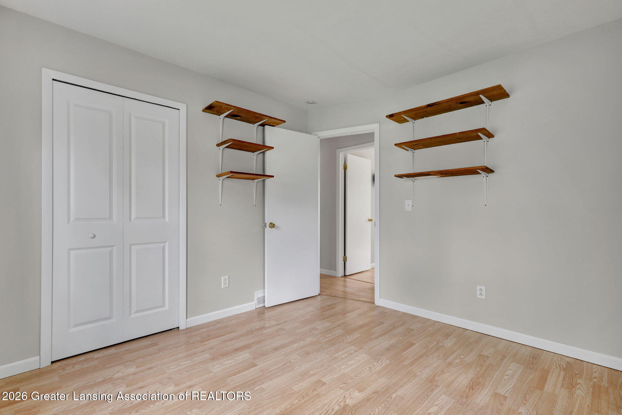 323 Scarlett Oak Lane Perry, MI 48872 - Photo 18 of 27