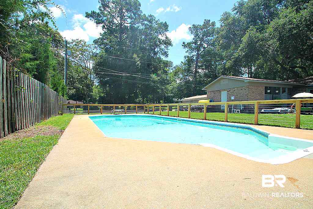 111 Terry Street Daphne, AL 36527 - Photo 23 of 26