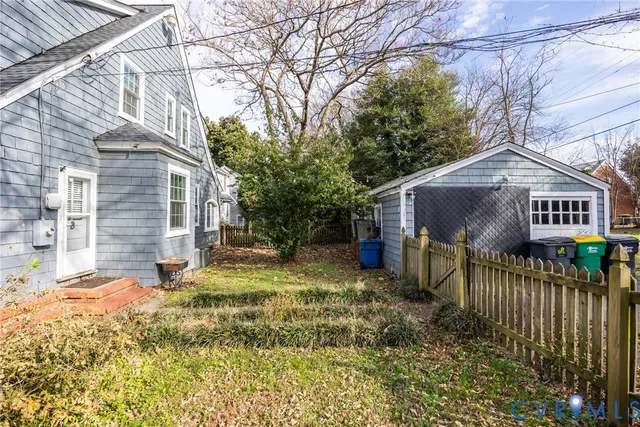 $325,000 | 806 Appomattox Street, Hopewell, VA 23860