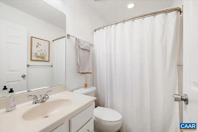 $3,450 | 1375 Amber Ridge Road, Charlottesville, VA 22901