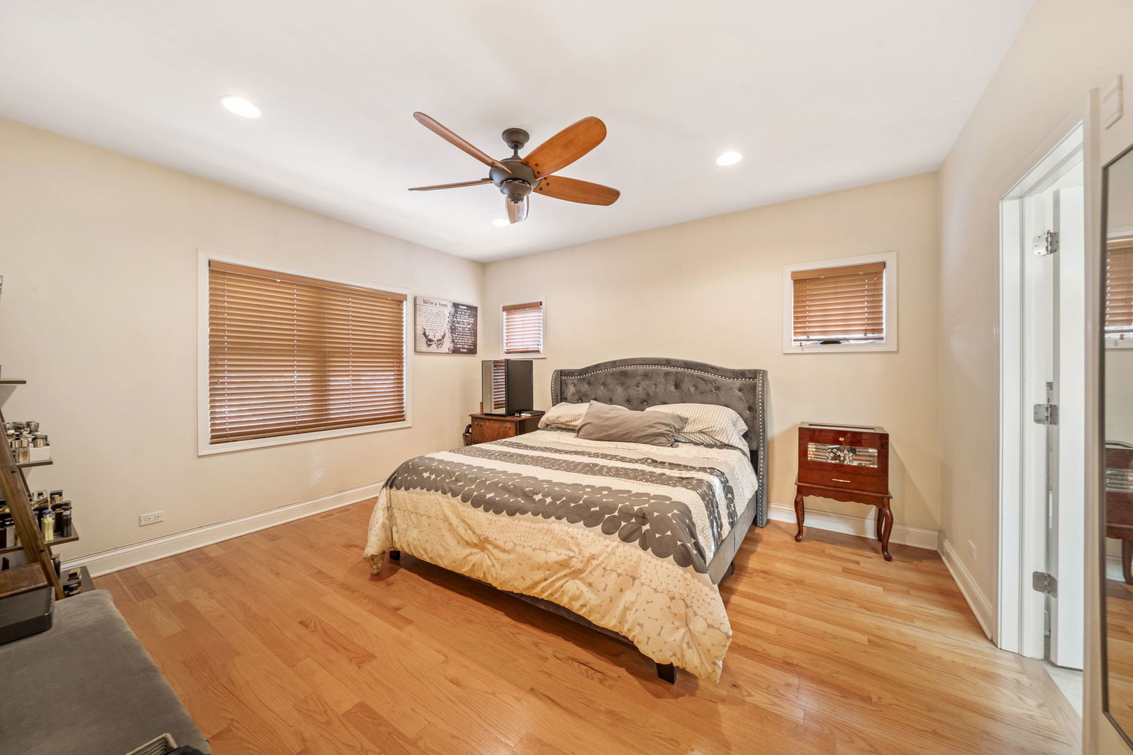 3213 South Wells Street, Unit 1 Chicago, IL 60616 - Photo 9 of 28 a spacious bedroom with a bed and a window