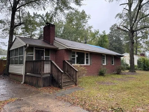 $192,000 | 329 West Railroad Avenue, Batesburg-Leesville, SC 29006