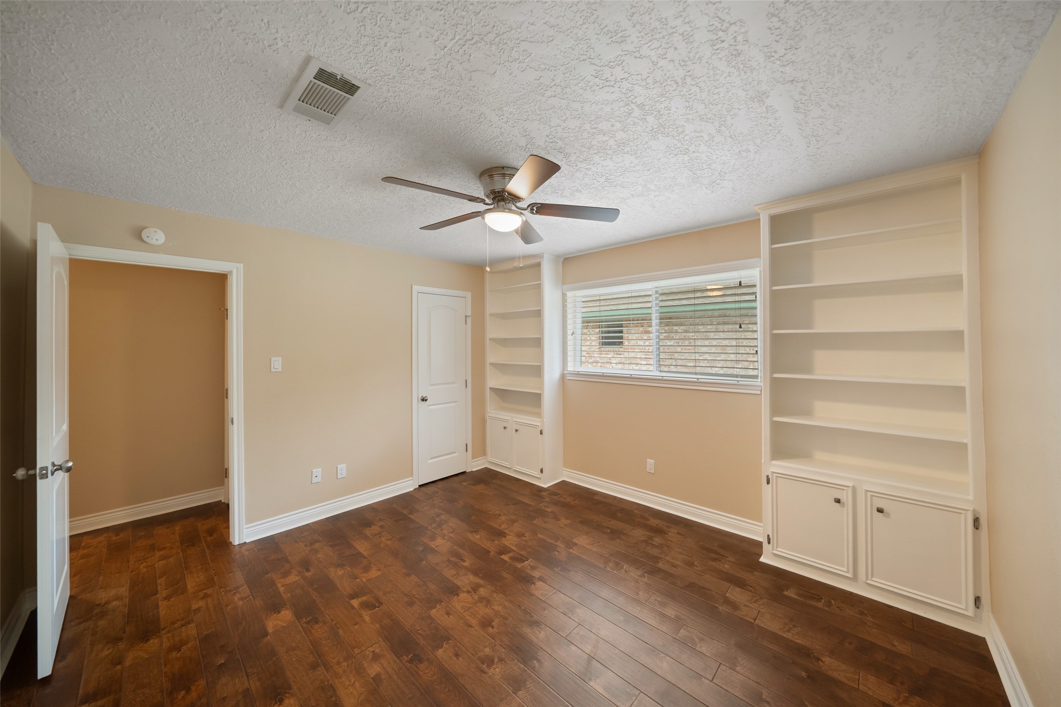 706 Enchanted River Drive Spring, TX 77388 - Photo 19 of 32