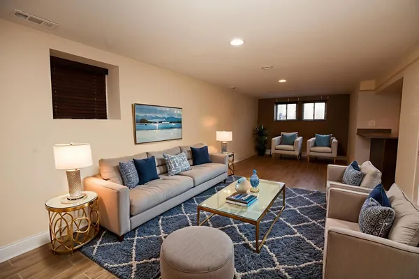 $454,000 | 6828 30th Place, Berwyn, IL 60402