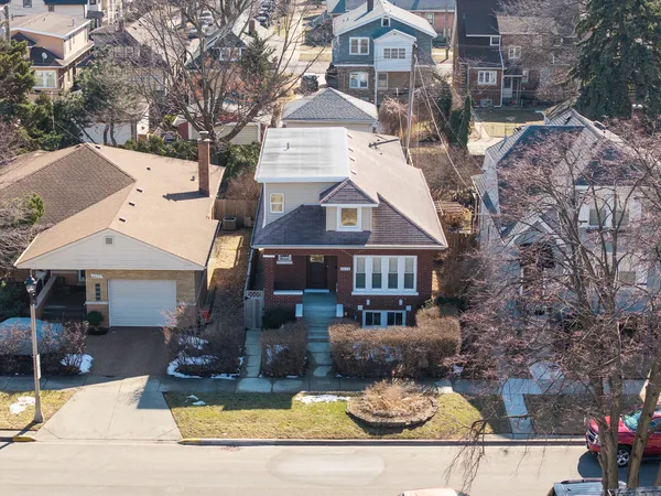 $454,000 | 6828 30th Place, Berwyn, IL 60402