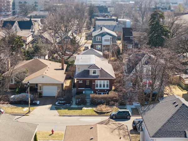$454,000 | 6828 30th Place, Berwyn, IL 60402