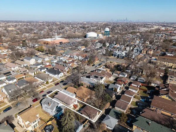 $454,000 | 6828 30th Place, Berwyn, IL 60402