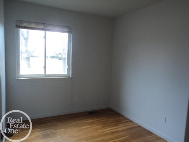 8401 18 18 Mile Road, Unit 124 Sterling Heights, MI 48313 - Photo 9 of 52